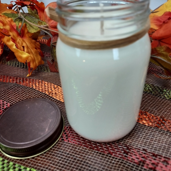 Candle Pumpkin Spice - Picture 4 of 5